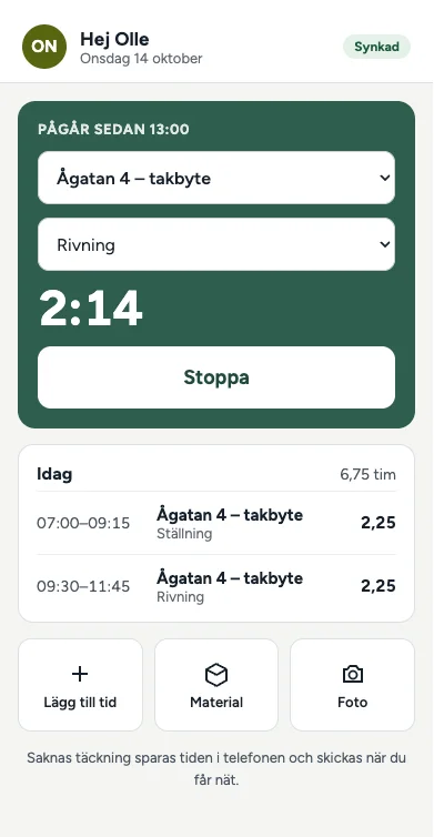 Mobilappen för tidrapport: pågående tid på ett projekt med stoppknapp och dagens rapporterade tider