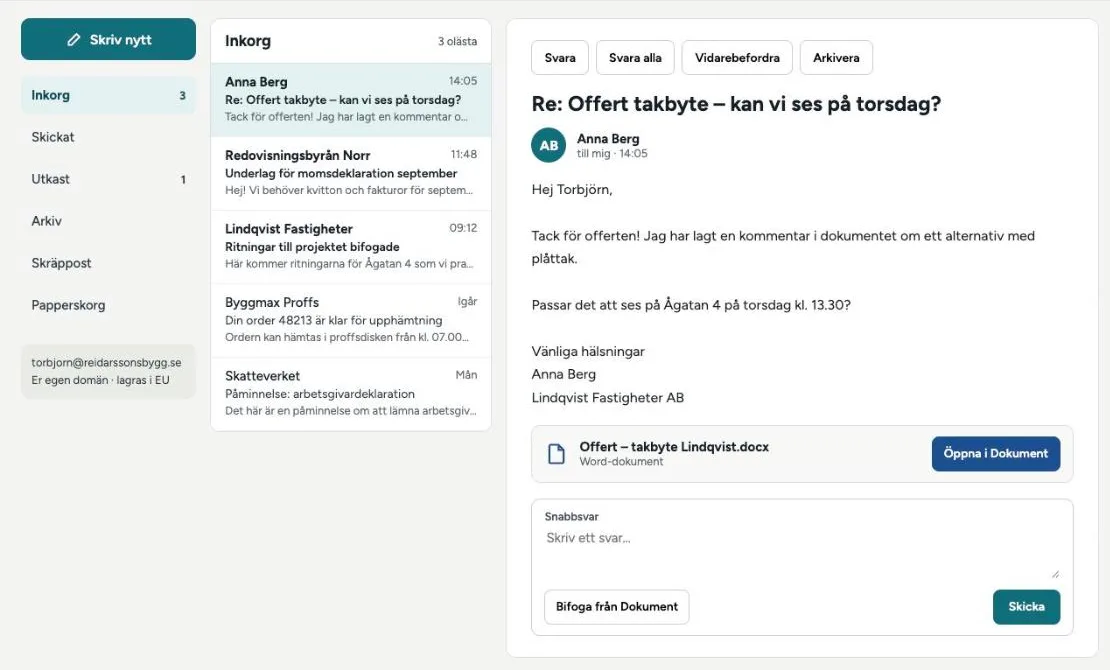 E-postvyn: inkorg, ett öppnat mejl med bifogat Word-dokument och snabbsvar